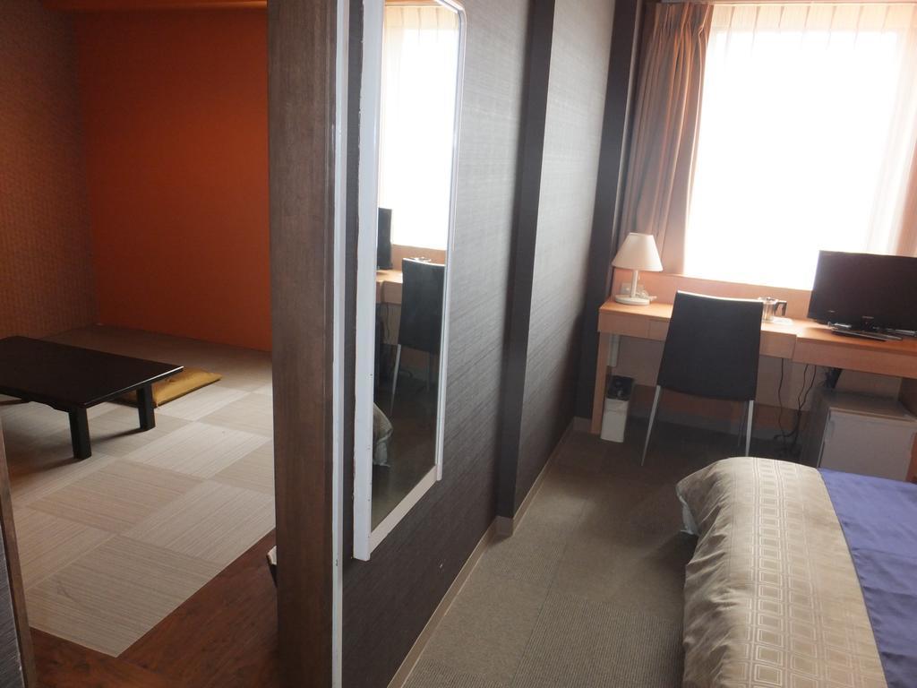 Hotel 1-2-3 Kōbe Extérieur photo