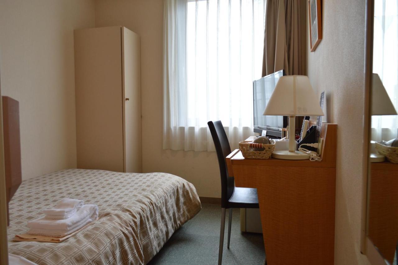 Hotel 1-2-3 Kōbe Extérieur photo